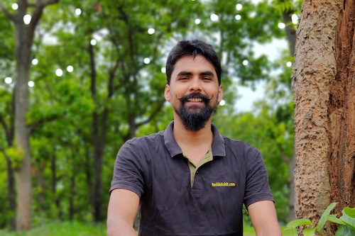 Nishant Kumar-techinfoBiT-Freelancer-Tech Blogger-Webmaster-Top Tech Blogger
